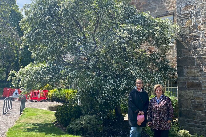 Daily Stratford Upon Avon Town Walking Tour with Local Guide - American Fountain, New Place gardens, and imagining Shakespeare’s second home