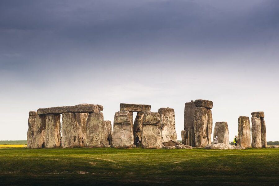 Devon and Cornwall: 5-Day Tour from London - A 16-seat minicoach that keeps the trip personal