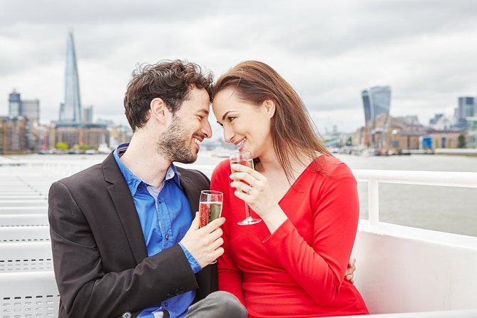 Dinner and Jazz Cruise on the River Thames - The ship, your table, and why dinner timing can matter