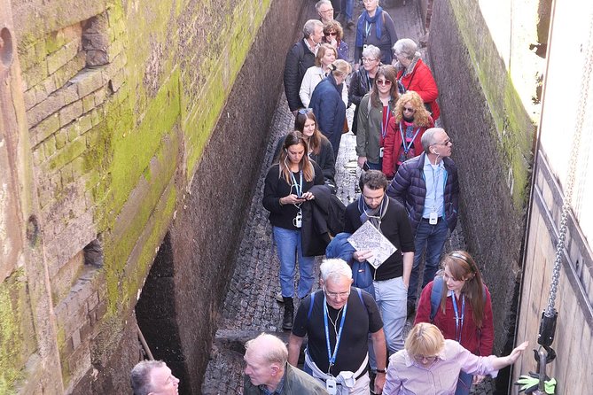 Discovering Birmingham 2 hour Walking Tour to the Jewellery Quarter - What the Guides Are Like, and Why Humor Helps This Tour Work