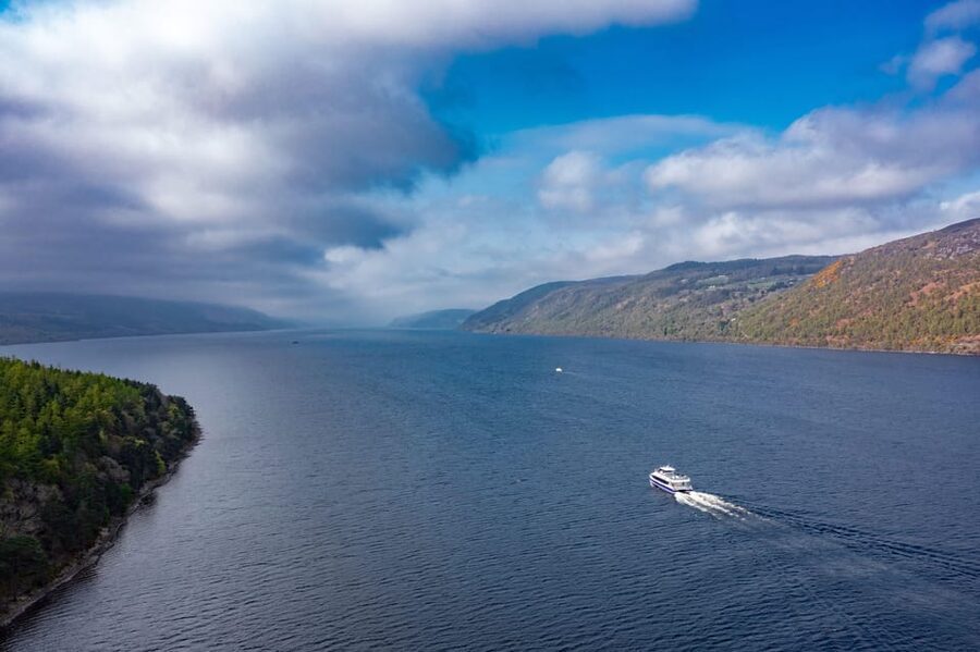 Dochgarroch: Caledonian Canal and Loch Ness 50min Cruise - Dochgarroch Lock to Loch Ness: the quick canal-to-lake route