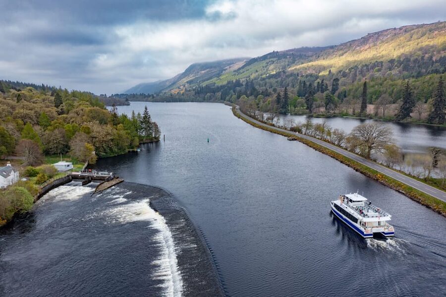 Dochgarroch: Caledonian Canal and Loch Ness 50min Cruise - What you’ll see: canal locks, Great Glen views, and the Ness-sized panorama