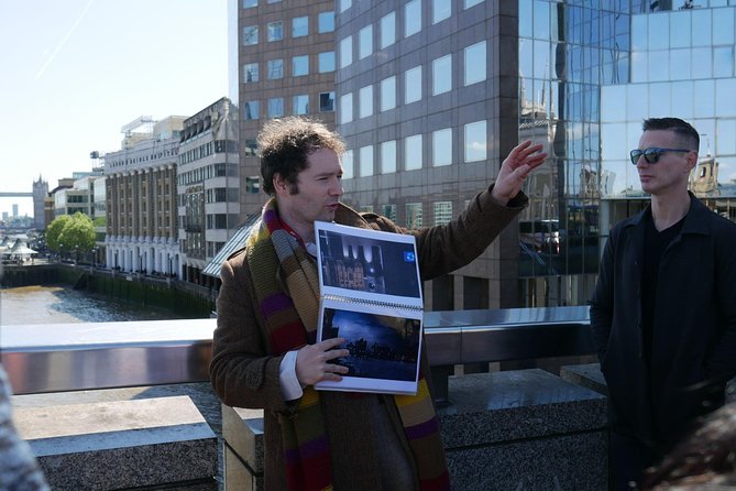 Doctor Who TV Locations Tour of London - Shakespeare’s Globe Theatre: where the real theatre meets Doctor Who