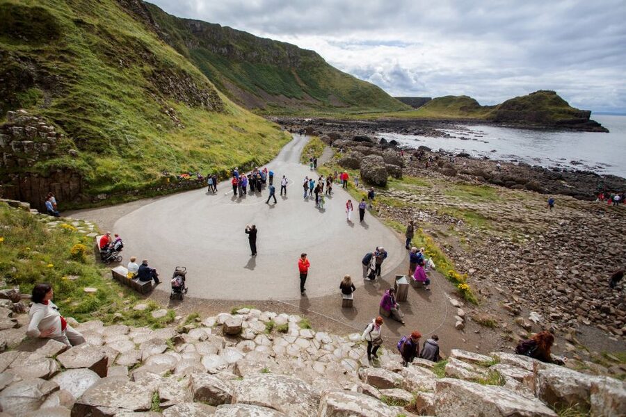 Dublin: Giant's Causeway & Glens of Antrim Day Tour - Bushmills Distillery: quick access, not a full tour day
