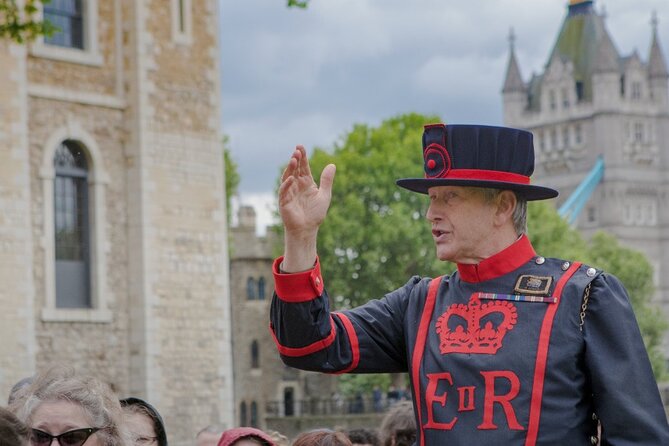 Easy Access Tower of London Crown Jewel Torture and Executions - White Tower and the Royal Armouries collection you actually want to see