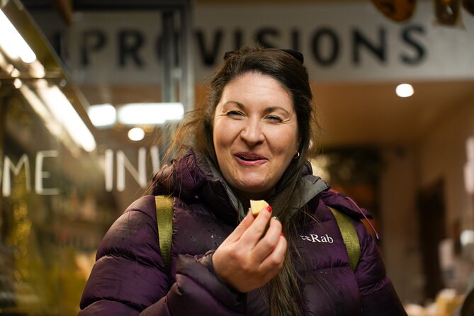 Eating Edinburgh: Old Town Food & Drinks Tour - The Old Town views stop, how you place the streets in your head