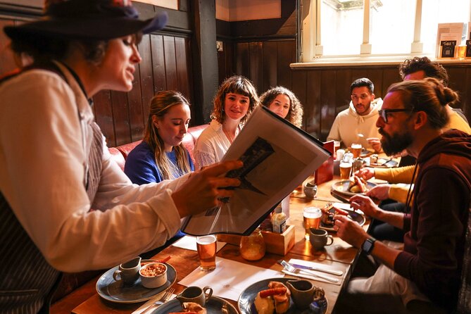 Eating London: The Heart of 'The City' Food Tour - Sweetings: London’s fish tradition and modern celebrity connections