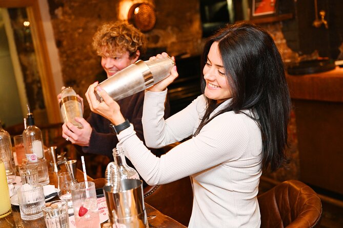 Eden Mill Edinburgh Love Gin Cocktail Masterclass - Macarons and marshmallows: the pairing that makes it feel thoughtful