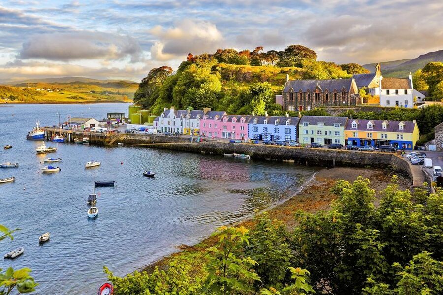 Edinburgh: 3-Day Isle of Skye, Highlands, and Loch Ness Tour - Rannoch Moor and Glencoe Valley: Where the Highlands Feel Personal