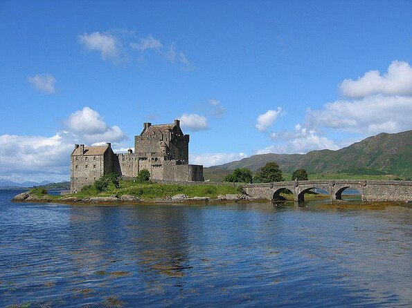 Edinburgh: Eilean Donan, Loch Ness & Glenfinnan - 2 Day Tour - Quick hits before you go