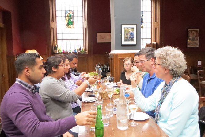 Edinburgh Food & Drink Tour with EatWalk Tours - Meeting at 26 St Giles’ St, Then Back Again
