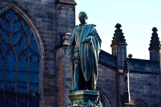 Edinburgh Food Tour with Scotch, Haggis, a Secret Dish & More - Whisky Time: Lowland Single Malt and Scotch Etiquette