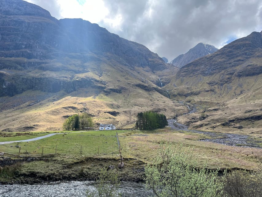 Edinburgh: Glenfinnan Viaduct, Glencoe & Fort William - The Guide Experience: Storytelling, Scottish Music, and Safe Driving