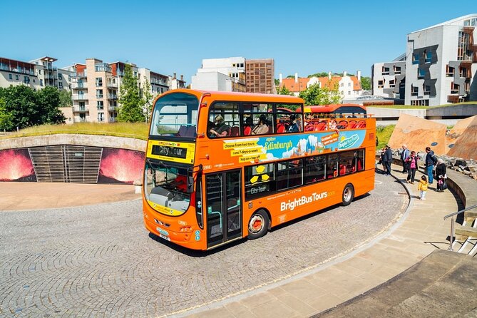 Edinburgh Hop-On Hop-Off Britannia Tour - Waterloo Place Start: The Easiest Way to Begin Your Day