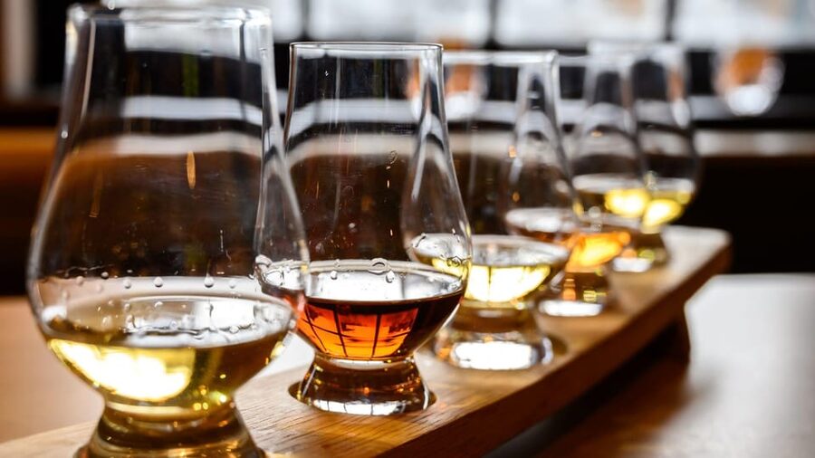 Edinburgh: Loch Ness, Scenic Walk, Glencoe & Whisky Day Tour - Quick hits: what makes this tour tick
