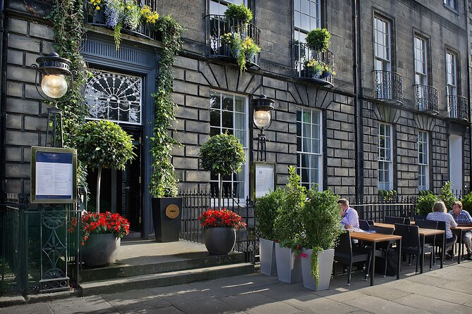 Edinburgh Luxury Private Food & Drink Tour with Eat Walk Tours - The tastings and drink pairings: what to expect