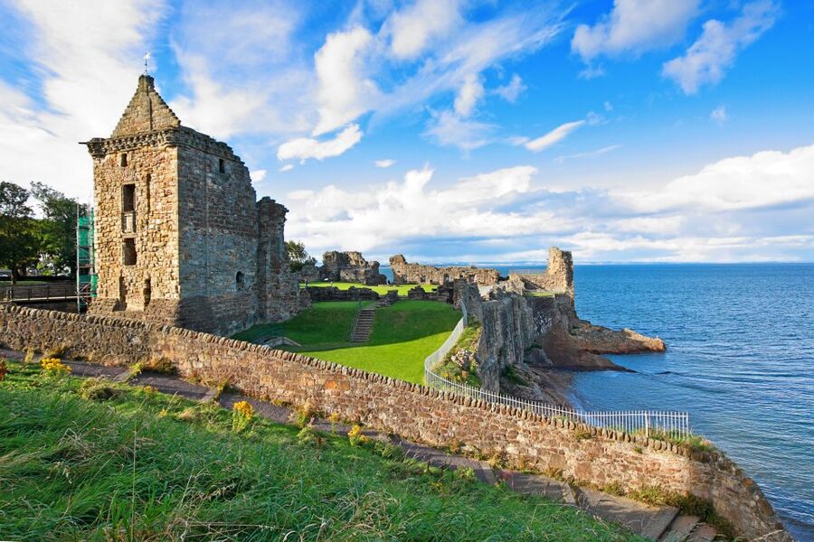 Edinburgh: St Andrews, Dunnottar Castle & Falkland Tour - Comfortable transportation, but yes, it’s an 11-hour day