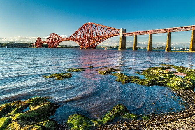 Edinburgh: The Outlander, Palaces & Jacobites Tour - Culross: Cranesmuir Streets, Claire’s Herb Garden, and a Relaxed Walk