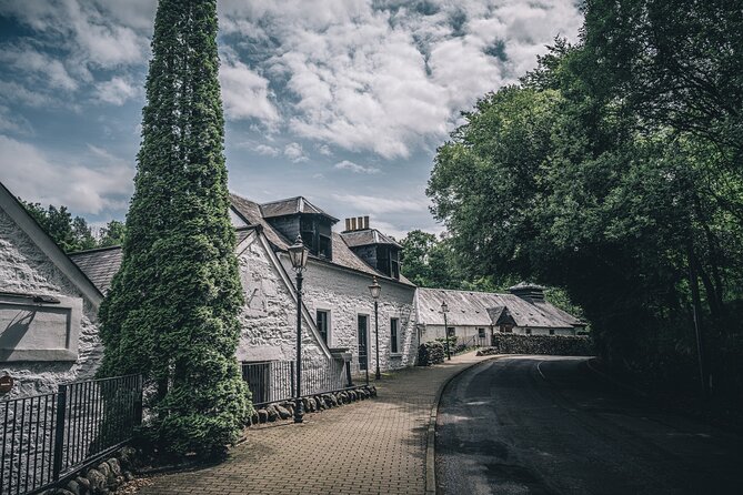 Edinburgh: The Ultimate Whisky Experience Tour - Price and the add-on costs you should plan for