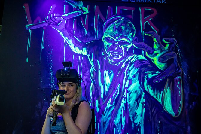 Epic 60 Minute Free-Roam Virtual Reality Experience at Navrtar - Who This VR Night Is Best For