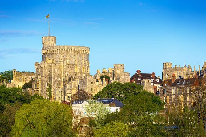Extended visit: Windsor Castle & Stonehenge - St George’s Chapel Practicalities: Sunday Closures and Winter Room Adds