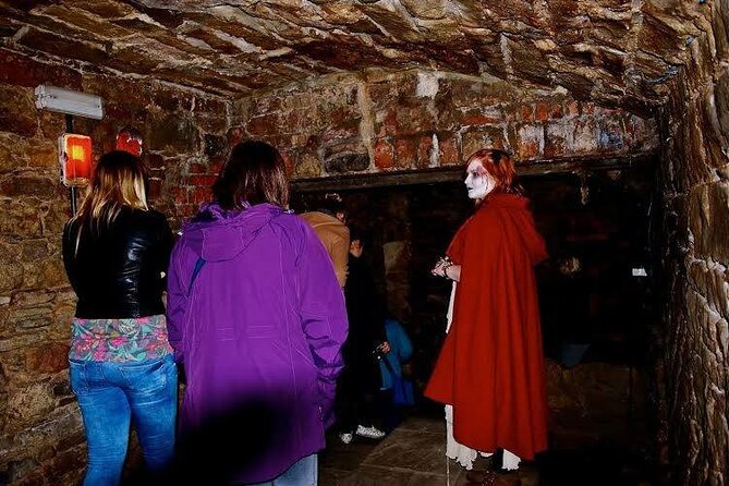 Extreme Paranormal Underground Ghost Tour in Edinburgh - Down the South Bridge vaults: where the tour gets real creepy