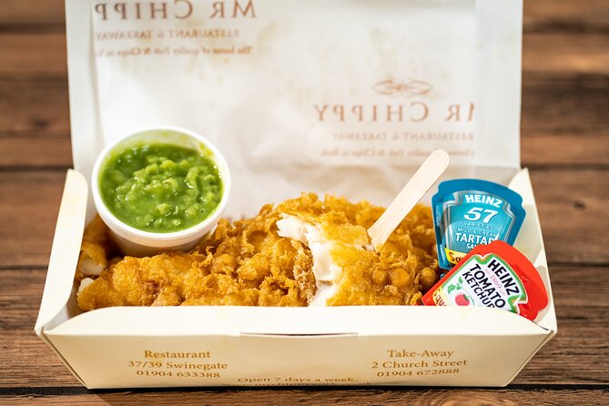 Fish & Chips Boat Cruise in York - Fish and chips on the water, served by Mr Chippy