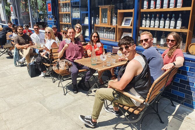 Food and Drink Walking Tours in West London's Notting Hill Area - Notting Hill Bookshop and the Blue door moment