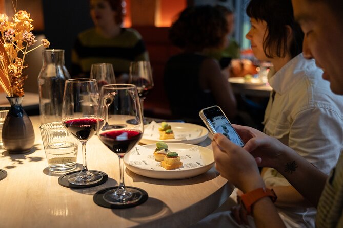 Four hour walking wine tasting tour of Manchester's best bars - Stopping for city views, statues, and the Manchester city-centre feel
