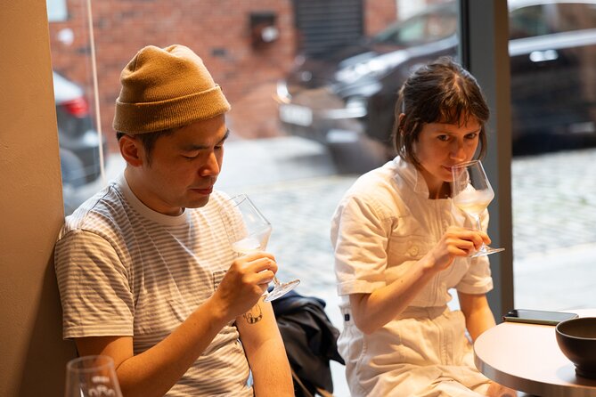Four hour walking wine tasting tour of Manchester's best bars - Price and value: what $118.06 really buys you