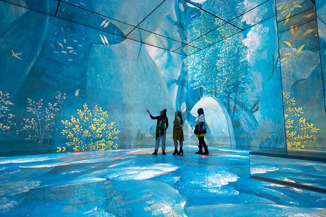 Frameless - Immersive Art Experience in London - Colour in Motion: moving with the art