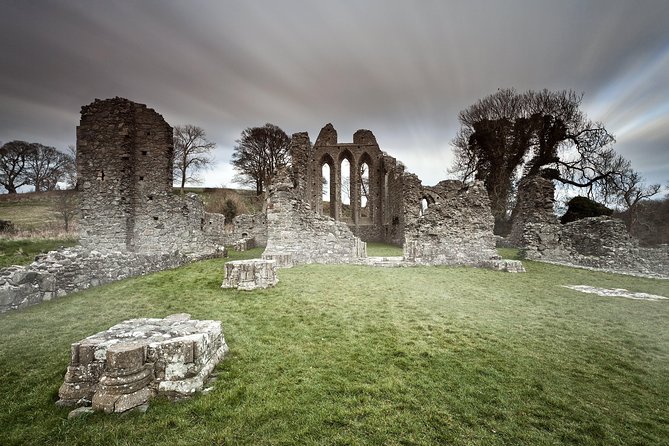 From Belfast: Game of Thrones Winterfell Locations Trek - Castle Ward, Winterfell in Season 1 and a guided 3 km set walk