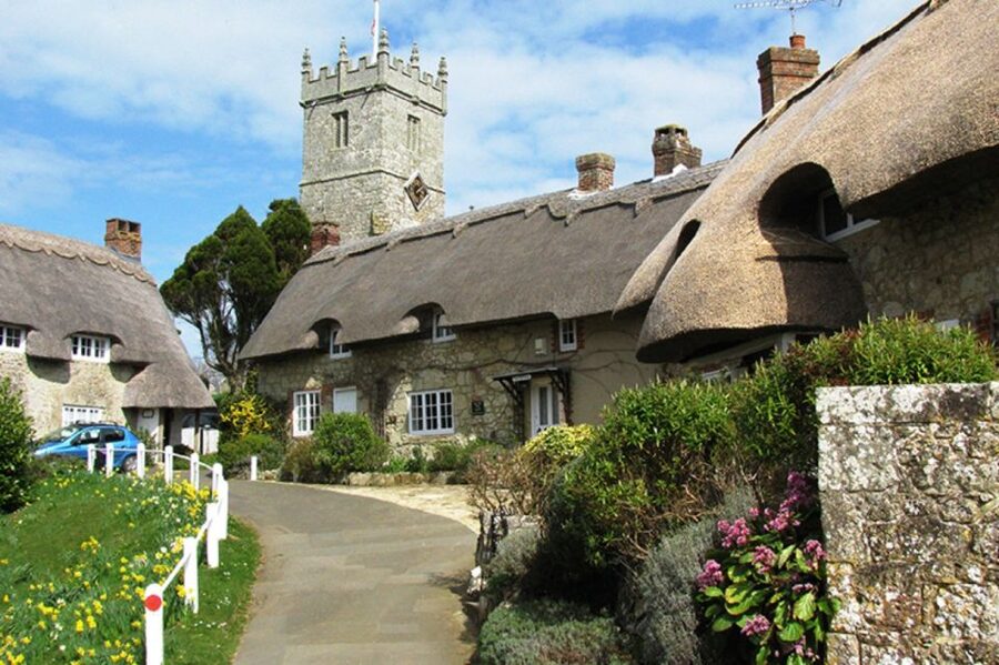 From Brighton: Isle of Wight Full-Day Trip via Portsmouth - Alum Bay and The Needles: the views are the whole point