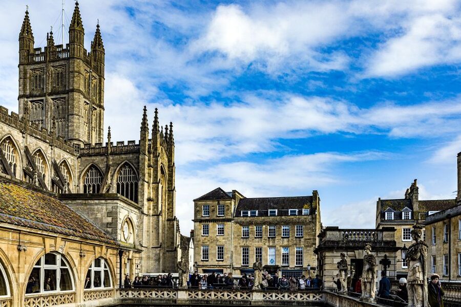 From Brighton: Stonehenge and Bath Full-Day Trip - Price and value: what about $120 really includes