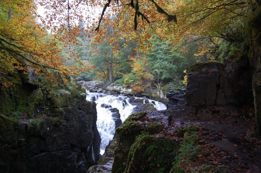 From Edinburgh: 2-Day Highlands Tour with Hogwarts Express - Should you book this Highlands and Hogwarts Express tour?