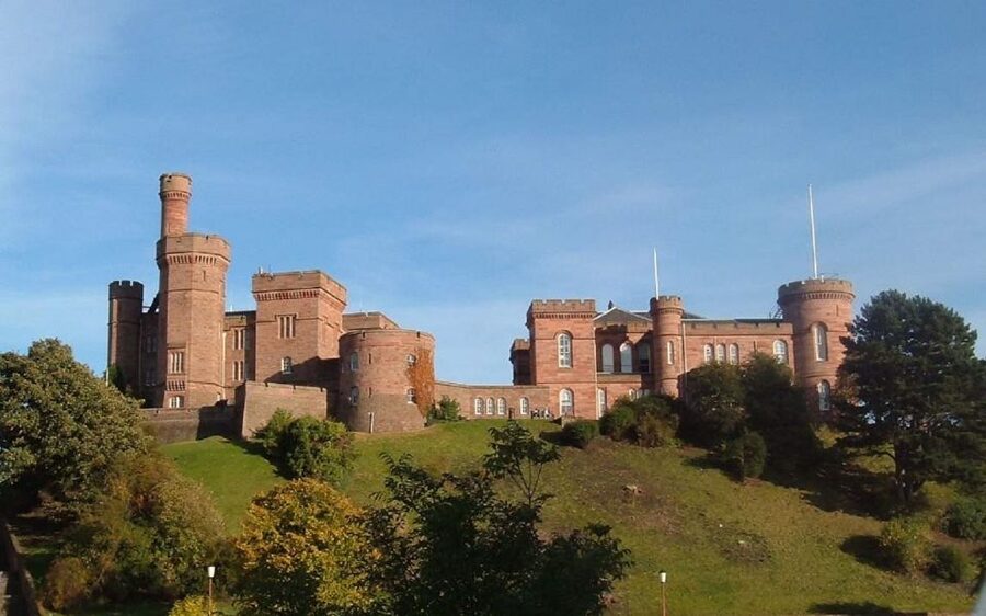 From Edinburgh: 2-Day Loch Ness, Inverness & Highlands Tour - Day Two: Culloden, Clava Cairns, Cairngorms and Loch Morlich Wildlife Time