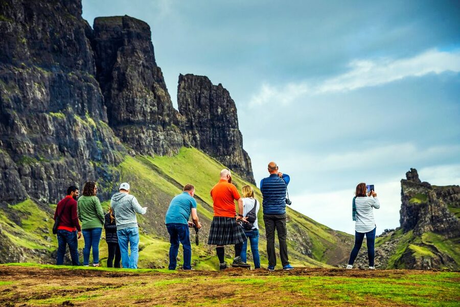 From Edinburgh: 3-Day Isle of Skye and The Highlands Tour - Day 3: Loch Ness option, Culloden and Clava Cairns, then Pitlochry and Edinburgh