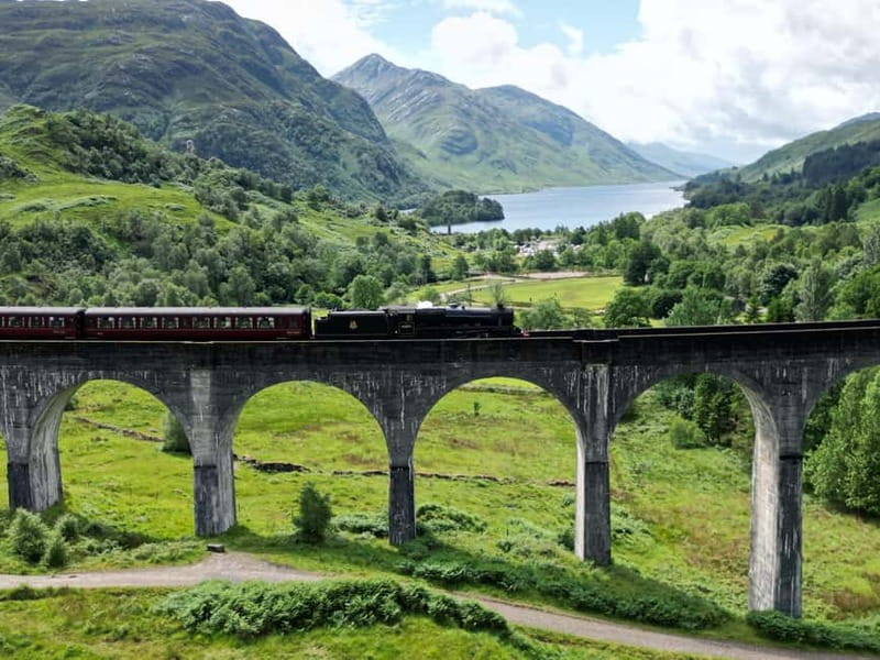 From Edinburgh: Glenfinnan Viaduct, Glencoe & Highlands Tour - Glencoe: dramatic glen views plus the MacDonald clan story