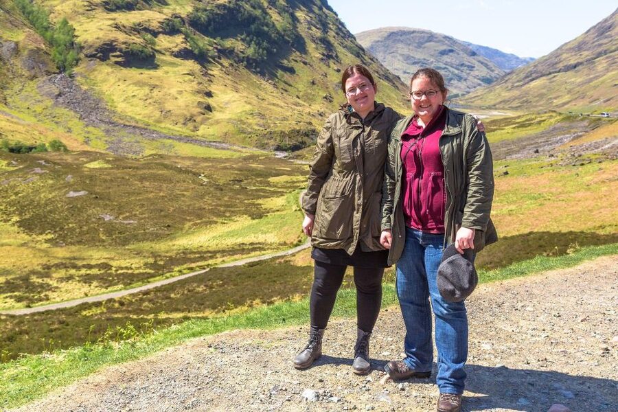 From Edinburgh: Hogwarts Express and Scottish Highlands Tour - Edinburgh to the Highlands: the bus ride that sets the mood