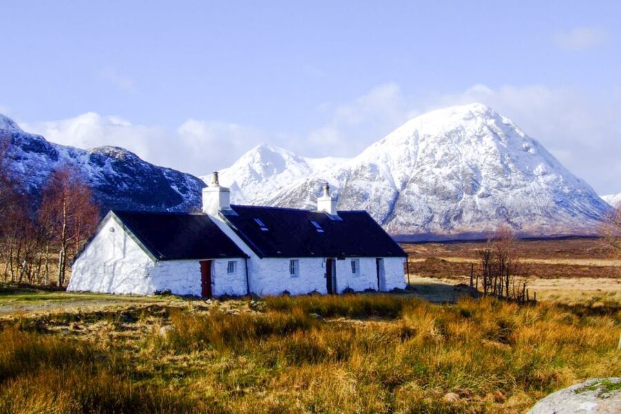 From Edinburgh: Isle of Skye 3-Day Tour with Accommodation - Your Skye day: choose Old Man of Storr and the Quiraing, or go full clan stories at Dunvegan