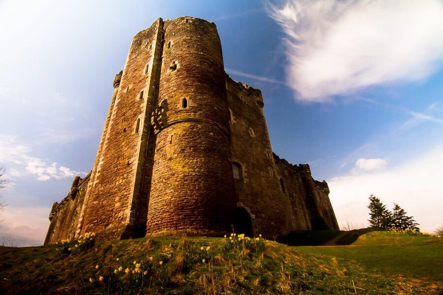 From Edinburgh: West Highland Lochs and Castles Day Trip - Green Welly and King’s Knot: Quick Landmarks, Fun Break Energy