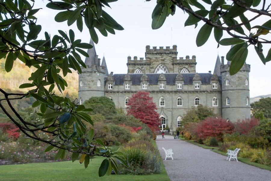 From Edinburgh: West Highland Lochs and Castles Day Trip - Stirling Castle Drive-By and Doune Castle, a Medieval Stop With Pop Culture Power