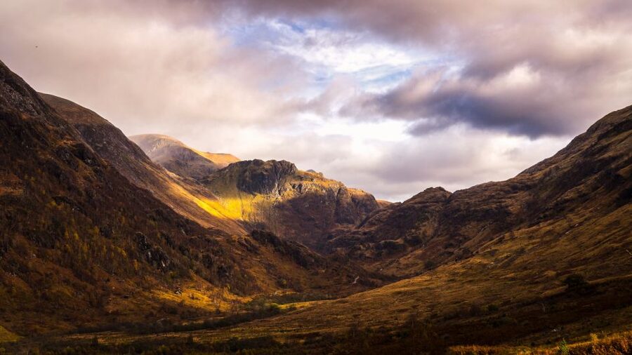From Glasgow: Glenfinnan, Fort William, and Glencoe Day Trip - Loch Lomond at Tarbet, the comfortable final break
