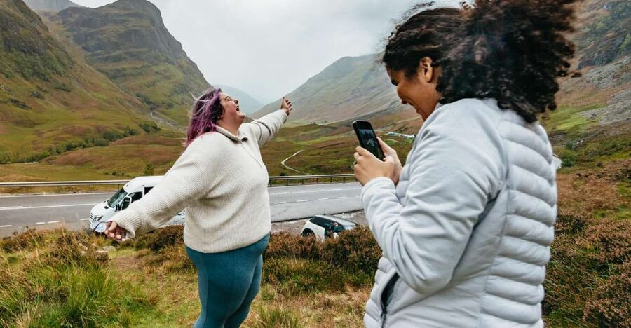 From Glasgow: Oban, Glencoe, Highland Lochs & Castles Tour - From Buchanan Bus Station to Loch Lomond: the Highlands start fast