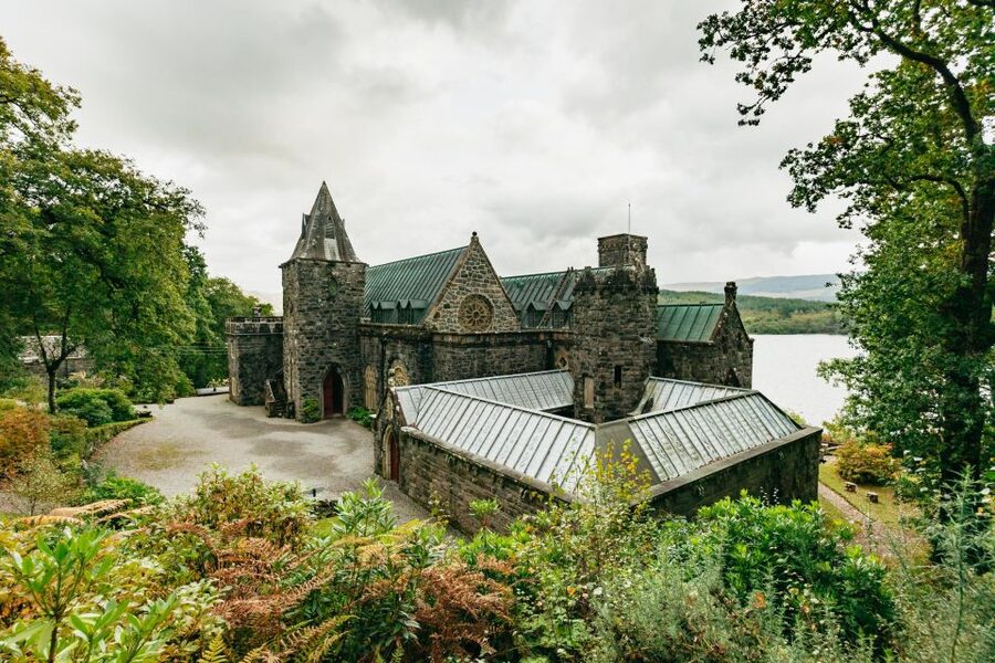From Glasgow: Oban, Glencoe, Highland Lochs & Castles Tour - Inveraray, Loch Fyne, and Kilchurn Castle on Loch Awe