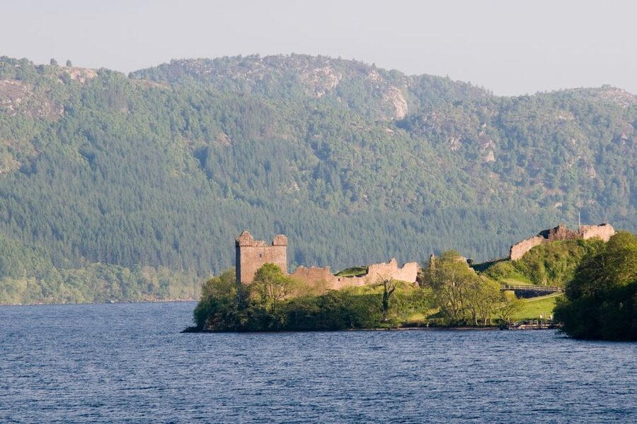 From Inverness: Loch Ness Cruise and Urquhart Castle - Who this tour suits best