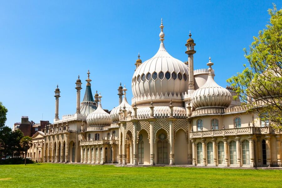 From London: Brighton & Seven Sisters Small-Group Tour - Brighton First: Royal Pavilion Area and The Lanes