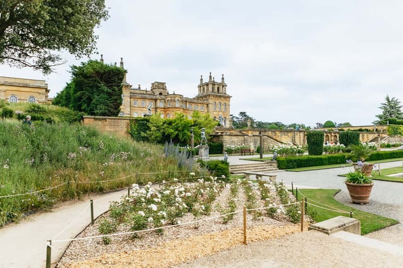 From London: Cotswolds, Blenheim Palace & Downtown Abbey - The Cotswolds scenic tour and the guided stop