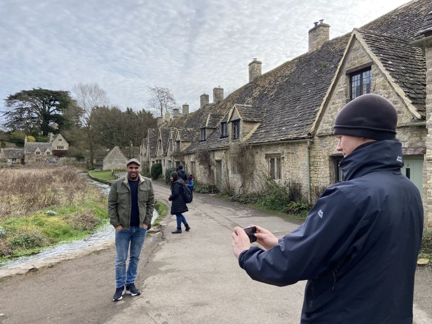 From London: Full-day Cotswolds Tour with Optional Lunch - Burford first: High Street vibes and tea house photo moments