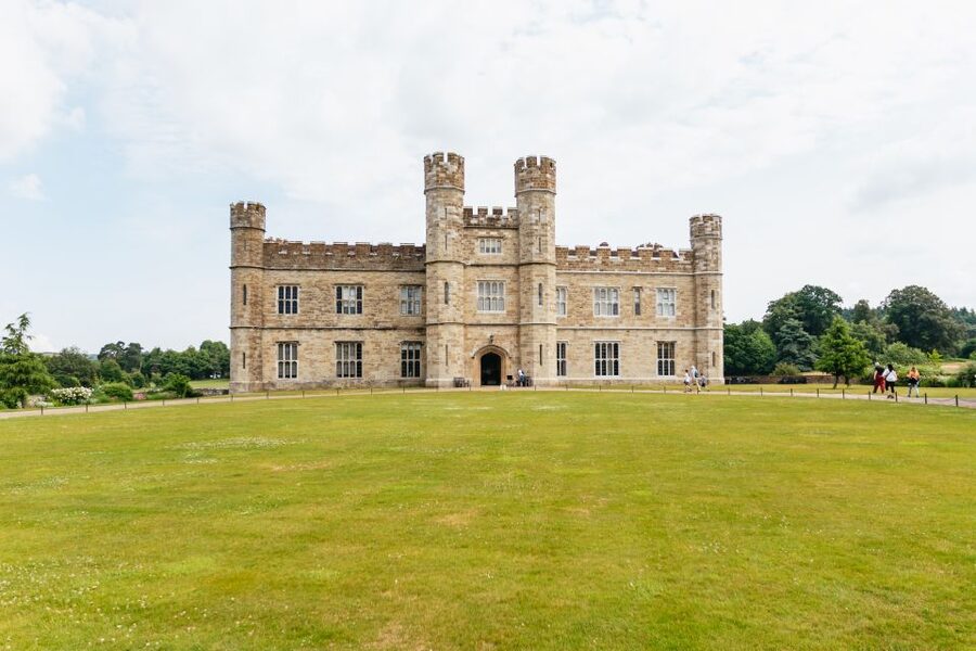 From London: Leeds Castle, Canterbury Cathedral & Dover - White Cliffs of Dover: Short Stop, Big Payoff